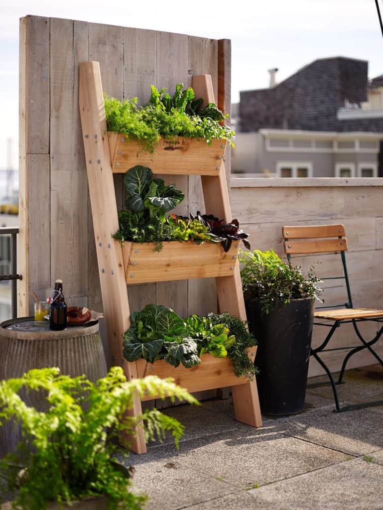 Scrap Wood balcony garden decoration ideas