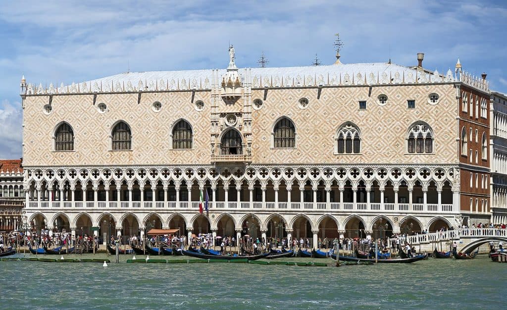 Venetian Arch